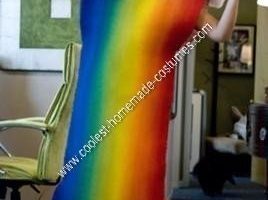 La mejor idea casera de disfraces de Halloween de arcoíris