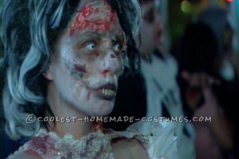 Buscador de thriller de disfraces de zombis