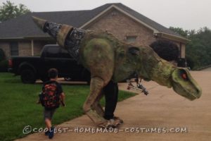 Disfraz épico de cyborg T-Rex hágalo usted mismo