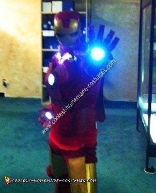 Idea de disfraz de Halloween de Iron Man DIY