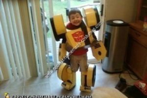 El mejor disfraz de transformador de Bumblebee animado hecho en casa