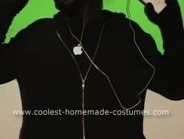 La mejor idea de disfraces de Halloween hechos a mano para iPod Publicidad