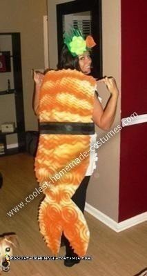 Rollo de sushi Nigiri de camarones casero Disfraz creativo de Halloween