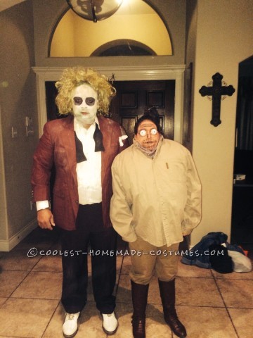 Disfraz de Beetlejuice divertido de bricolaje con una cabeza reducida