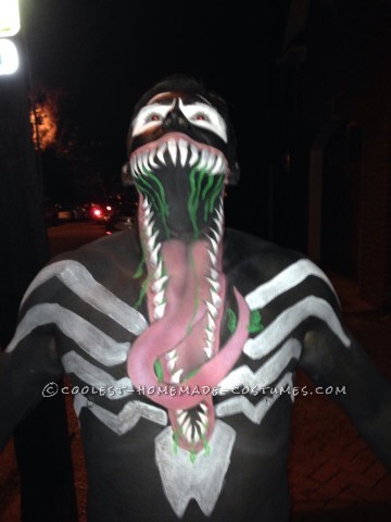 Disfraz de Venon (Spider-Man) totalmente pintado a mano.