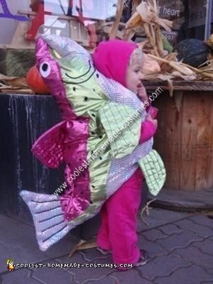 Disfraz casero de salmón rosado