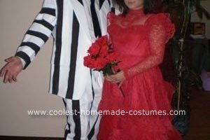 El disfraz casero más chulo de Beetlejuice y Lydia