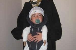 El disfraz de Halloween de monstruo de niñera casero más genial