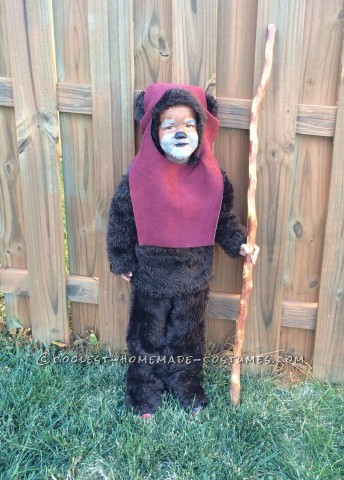 El disfraz de ewok hecho a mano más lindo para un bebé