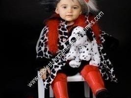 El mejor disfraz casero de Cruella Deville para niños para Halloween