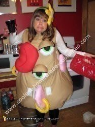 El mejor disfraz casero de Sra. Potato Head