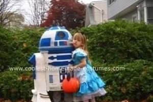 El mejor disfraz casero de Star Wars R2D2