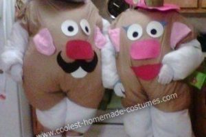 El mejor disfraz de Halloween de Mr and Mrs Potato Head Couple DIY