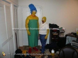 Disfraz casero para pareja Homer y Marge