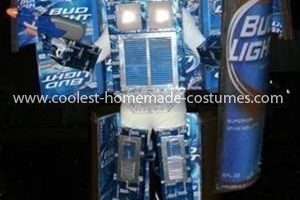 El traje transformador más genial Bud Light Bottle