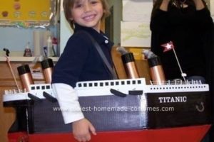 Genial disfraz de Titanic hecho en casa