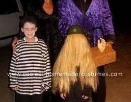 Genial disfraz de bricolaje de la familia Addams