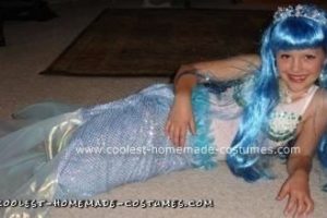 Genial disfraz de sirena de Halloween DIY