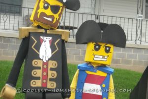 Geniales disfraces de piratas de Lego – ¡Ahhh!  Los mejores y más elaborados disfraces que he hecho.
