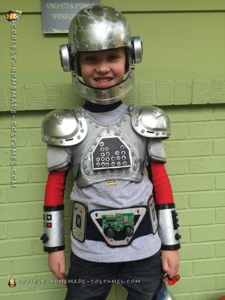 Impresionante traje de bot