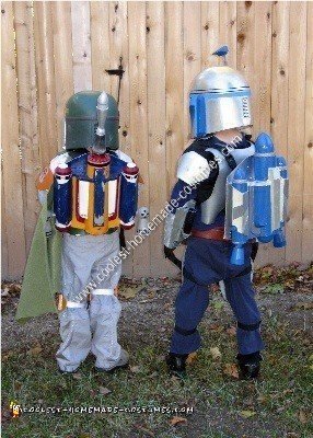 Idea de vestuario casero para un par de Bob y Jango Fett