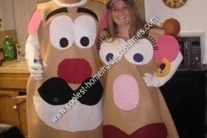 La mejor idea de disfraz de Halloween de Mr and Mrs Potato Head DIY