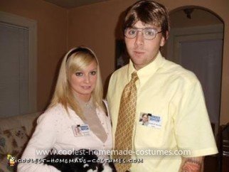 Los mejores Dwight y Angela del traje de oficina de la pareja