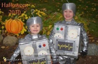 Disfraces de Halloween Bro-Bots hechos en casa