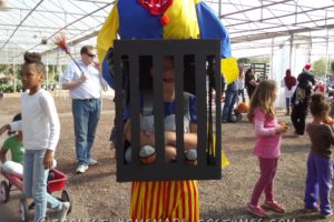 Payaso asesino captura el disfraz de niño ilusión