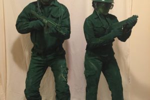 trajes de plástico del ejército
