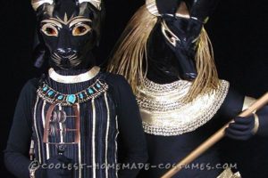 ¡Los trajes épicos de Anubis y Bastet están completamente hechos a mano!