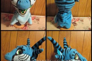 Adorable disfraz de monstruo azul desde cero