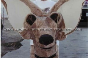 Genial disfraz casero de perro taco bell para Halloween