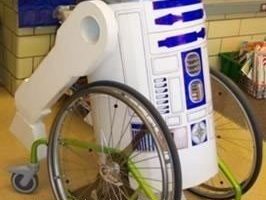 Genial traje casero R2D2