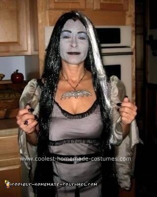 Disfraz casero Lily Munster