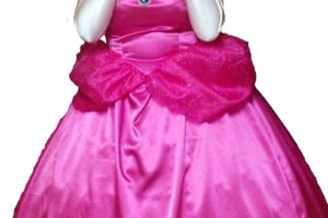 Disfraz de princesa Peach hecho a mano