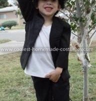 El disfraz más cool del pequeño Michael Jackson