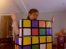 Disfraz de cubo de Rubik económico para todas las edades.