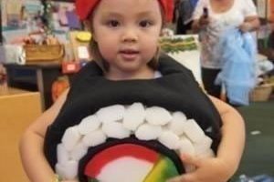 El disfraz de niña de sushi casero más genial