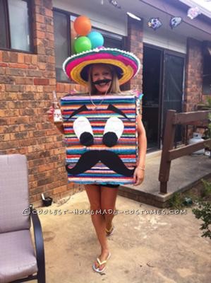 Este año tuve una fiesta temática mexicana para mi 30 cumpleaños.  Supuse que habría muchos ponchos y sombreros, así que quería ponerme algo.