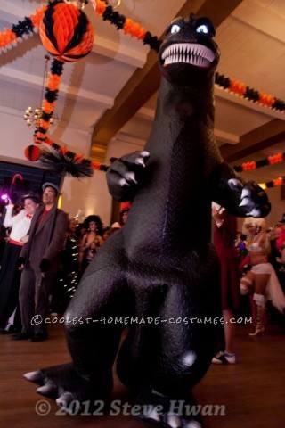 El traje más cool de Godzilla, el rey de los monstruos