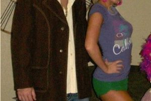 Los mejores disfraces de Rollergirl y Dirk Diggler de Boogie Nights