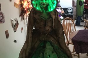 Precioso disfraz de Oogie Boogie DIY para mujer