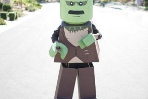 El mejor disfraz de Lego Frankenstein