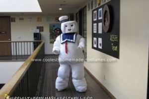 El mejor disfraz DIY de Marshmallow Man