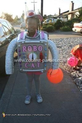Disfraz de robot casero para niña